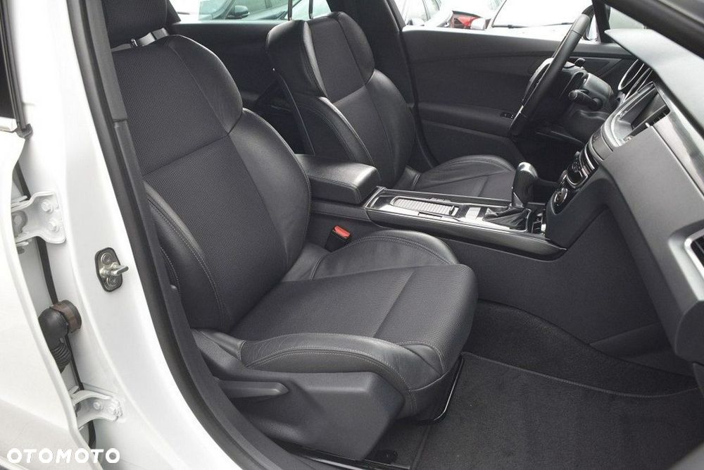 Peugeot 508 1.6 e-THP Allure S&S - 19