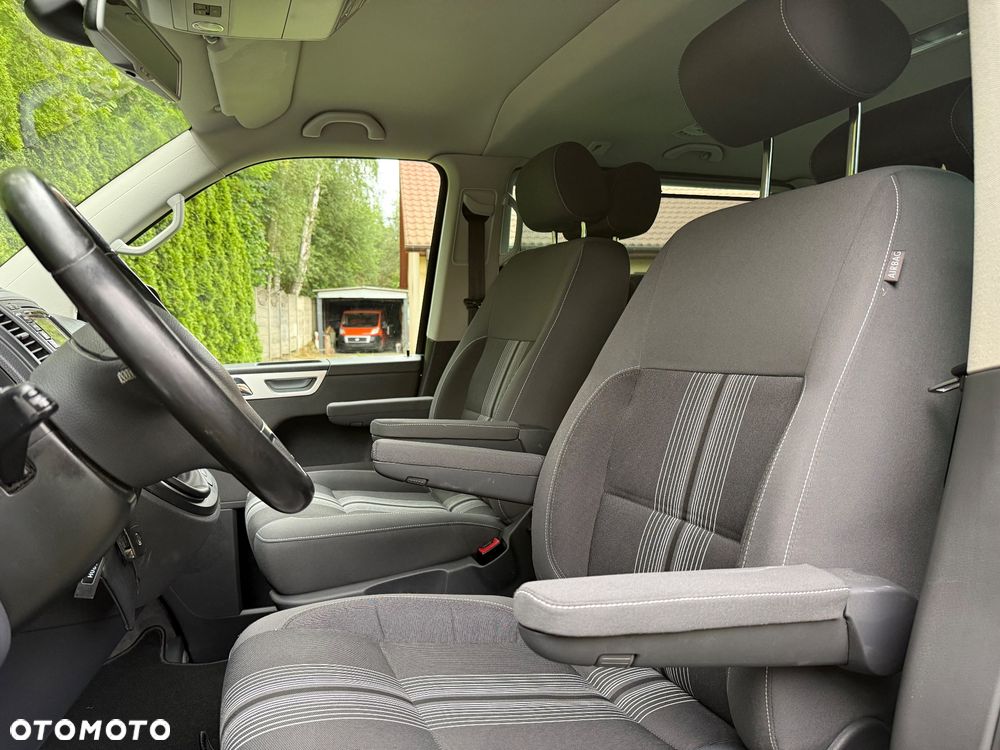 Volkswagen Multivan - 28