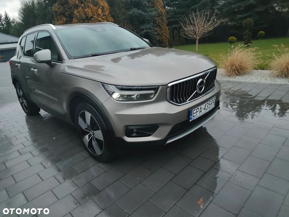 Volvo XC 40 T5 AWD Momentum Pro - 2