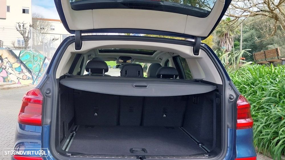 BMW X3 20 d xDrive Line Luxury - 9