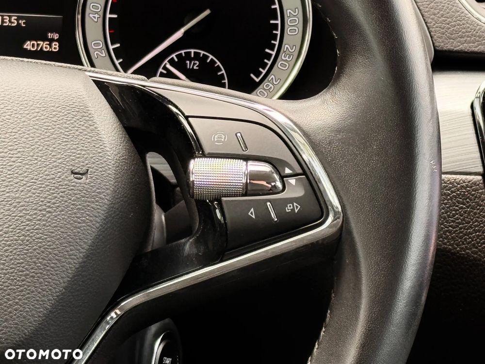 Skoda Superb 1.5 TSI Ambition - 22