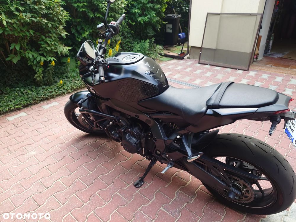 Yamaha MT - 4