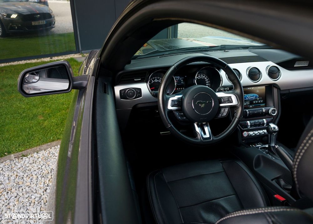 Ford Mustang 2.3 Eco Boost Aut. - 7