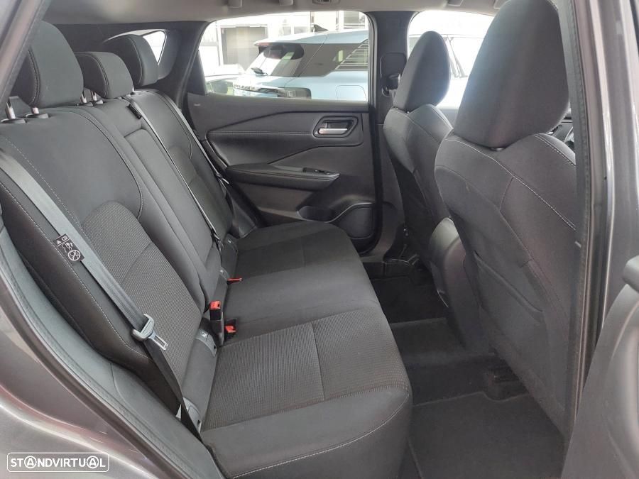 Nissan Qashqai 1.3 DIG-T N-Connecta LED+SKY - 40