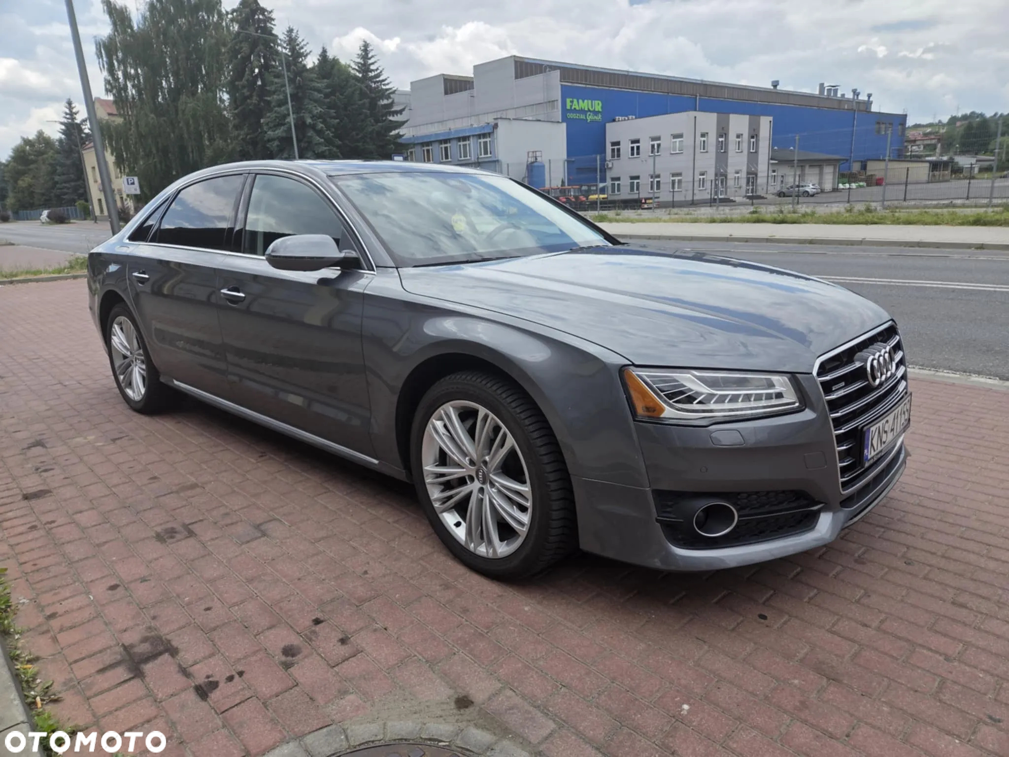 Audi A8 - 11