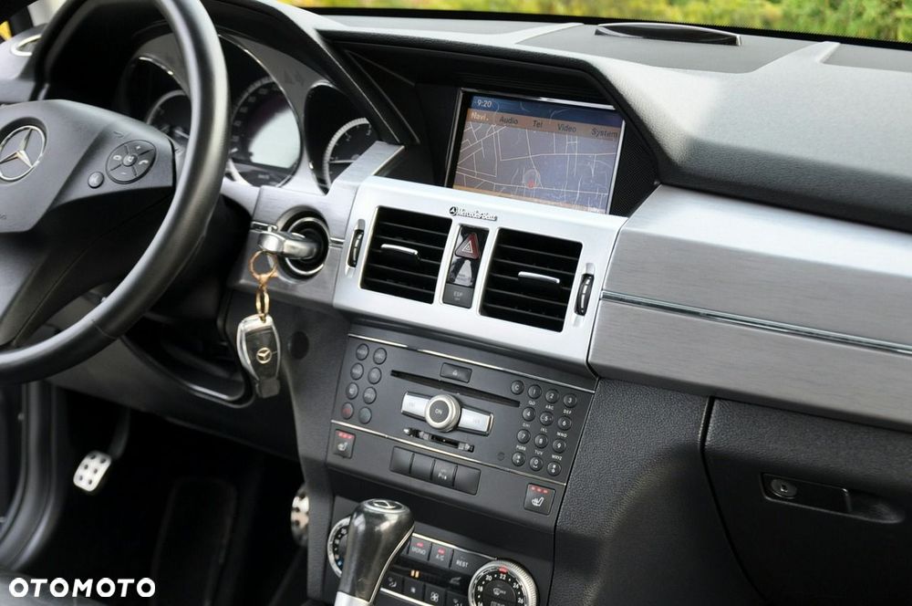 Mercedes-Benz GLK - 29