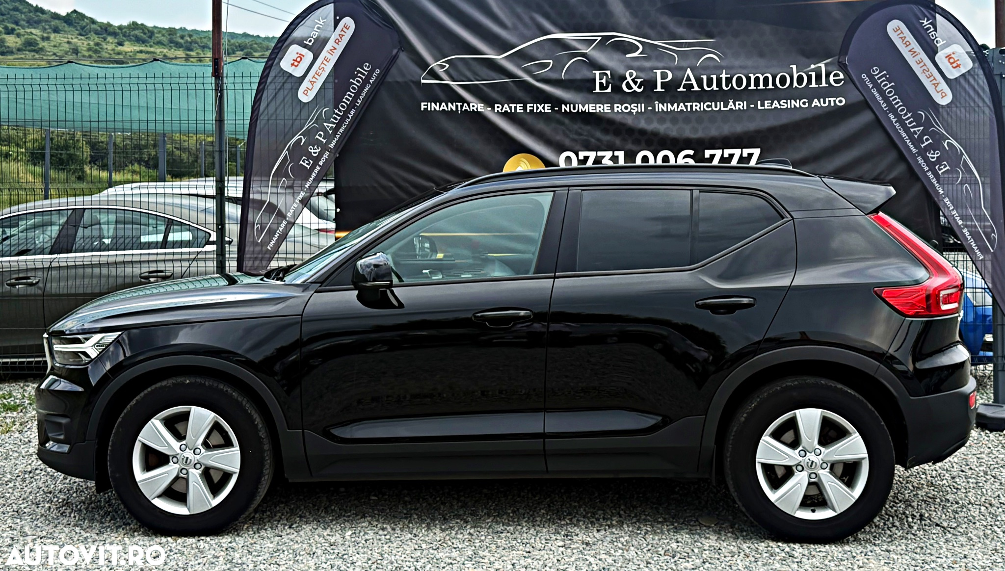 Volvo XC 40 D3 AWD Momentum - 2