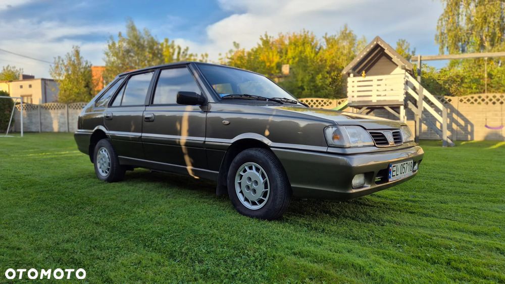 Polonez Caro - 12