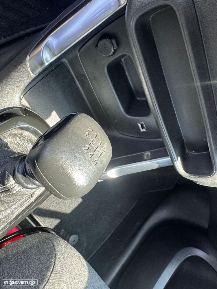 Citroën C3 Aircross 1.2 PureTech Shine - 17
