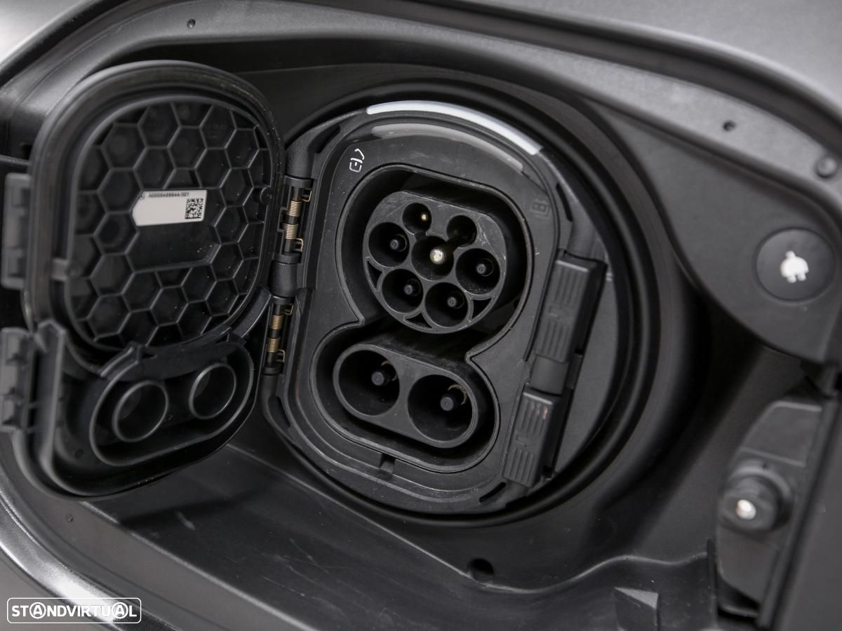Mercedes-Benz E 300 T 9G-TRONIC AMG Line - 19