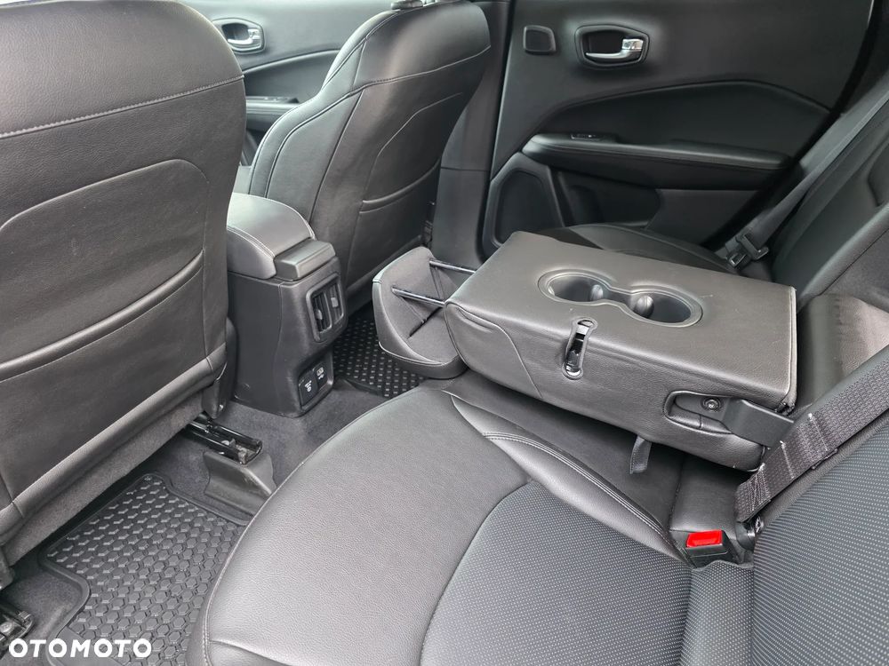 Jeep Compass 1.3 T4 4xe Automatik Limited - 12