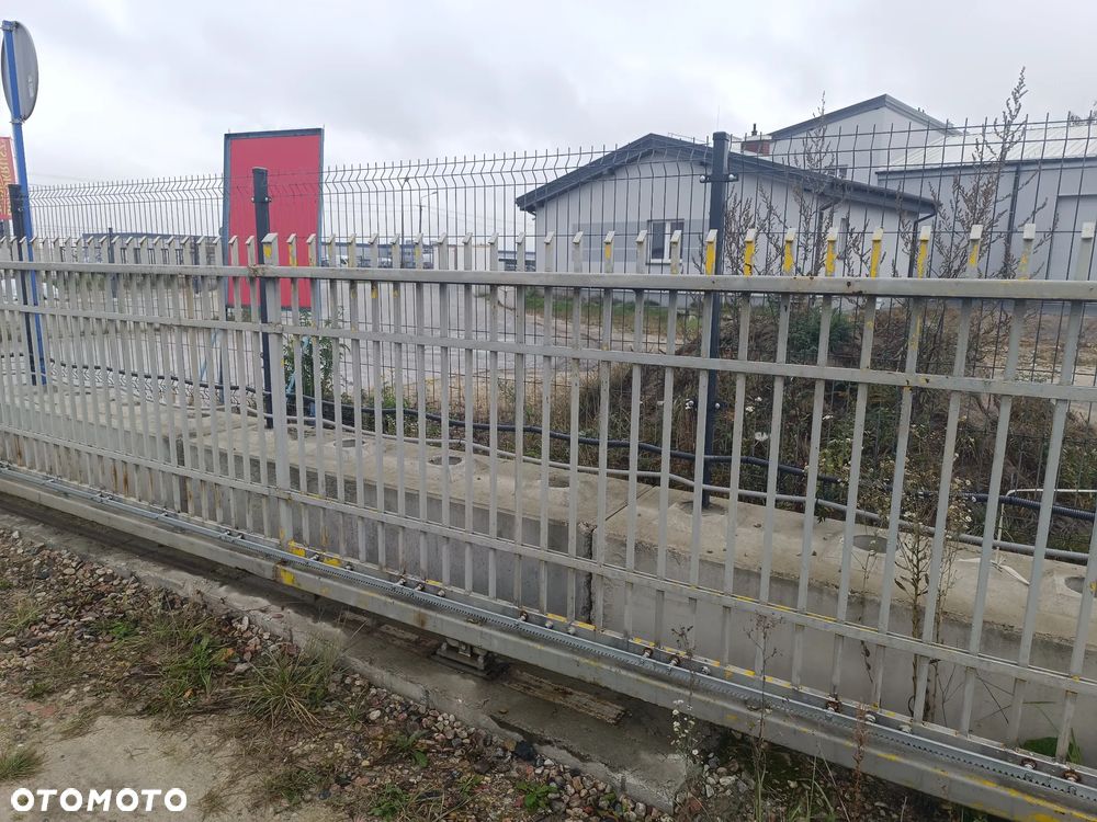 Brama stalowa 10 metrowe skrzydło przesuwne - 3
