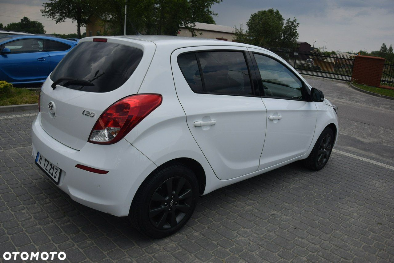 Hyundai i20 1.25 Wersja Jubileuszowa - 11