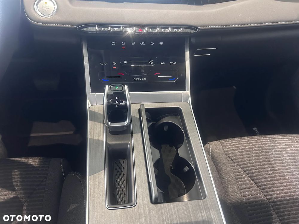 Chery Tiggo 4 1.5 GDI HEV Essential DHT - 6