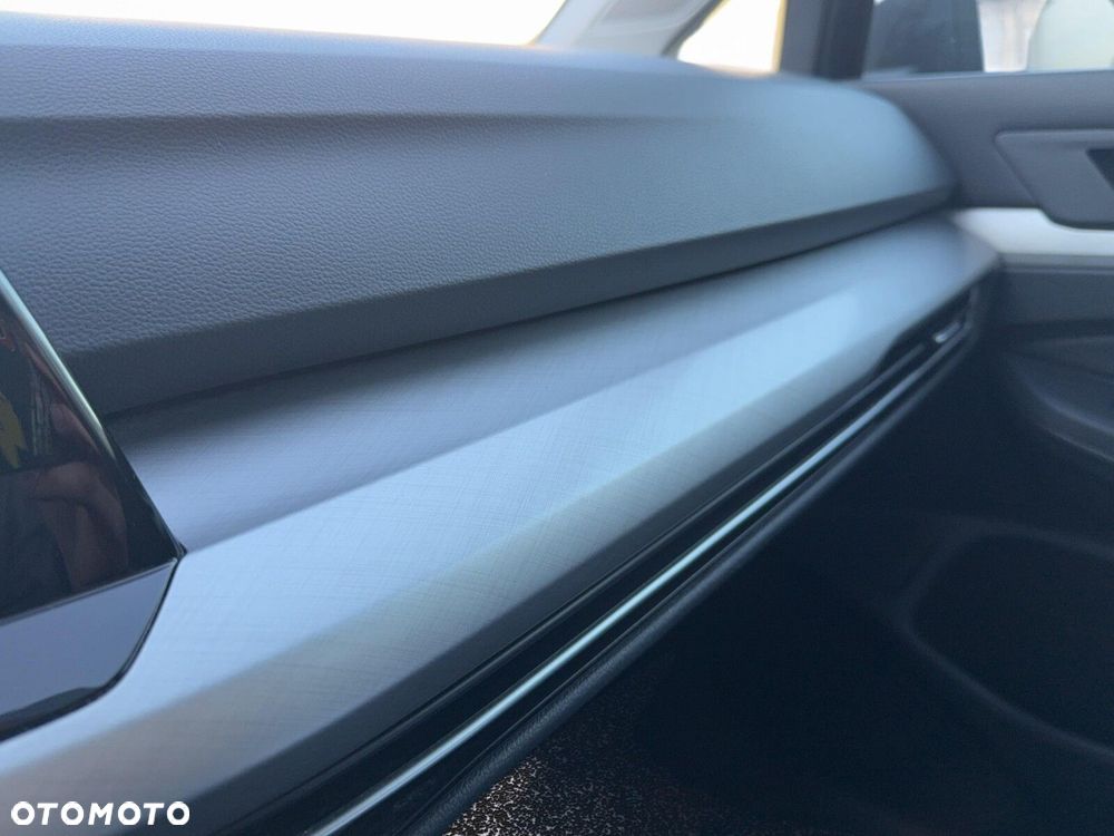 Volkswagen Golf Variant - 31