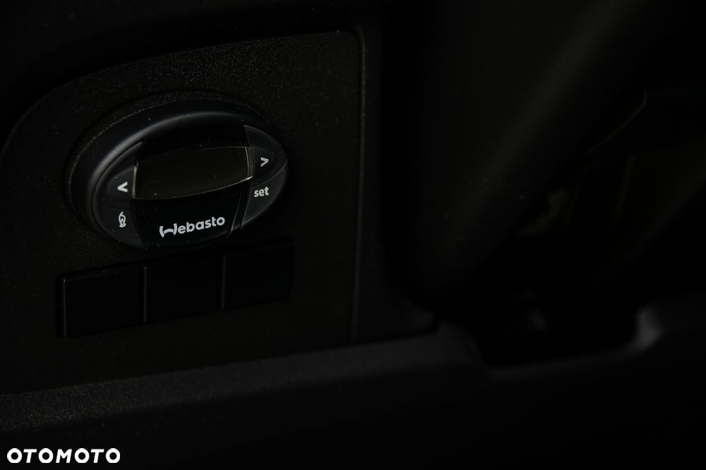Iveco DAILY 35C180 * KONTENER Izoterma * HiMATIC * WINDA DHOLLANDIA * Salon Polska * - 38