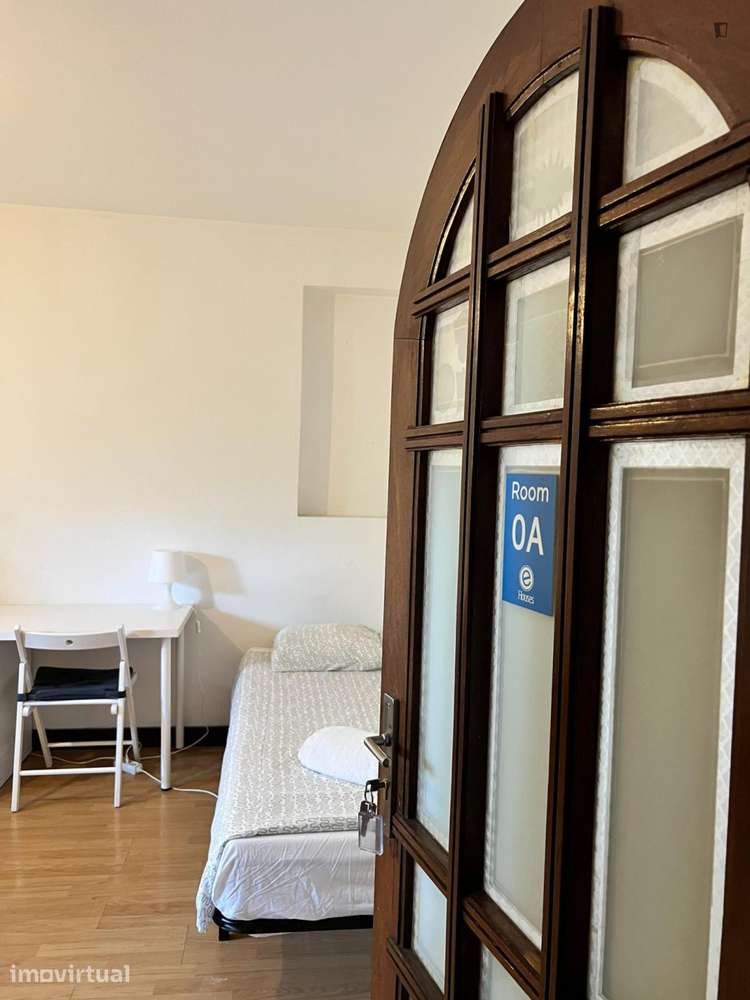 Quarto - localizado em Paranhos Porto - Grande imagem: 5/30
