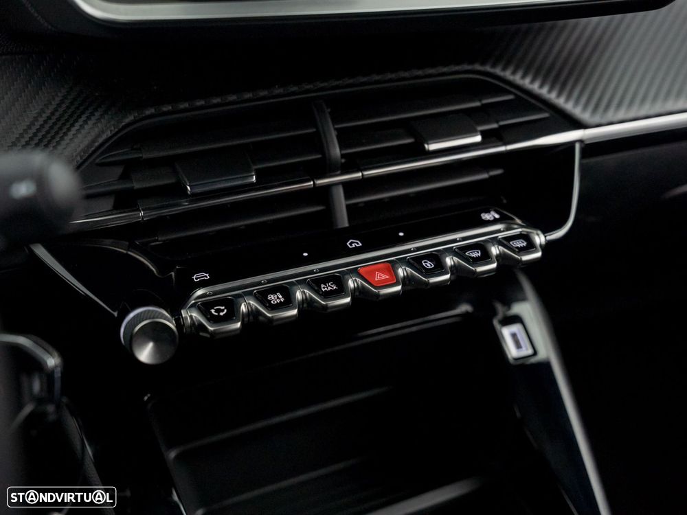 Peugeot 2008 1.2 PureTech Style - 26