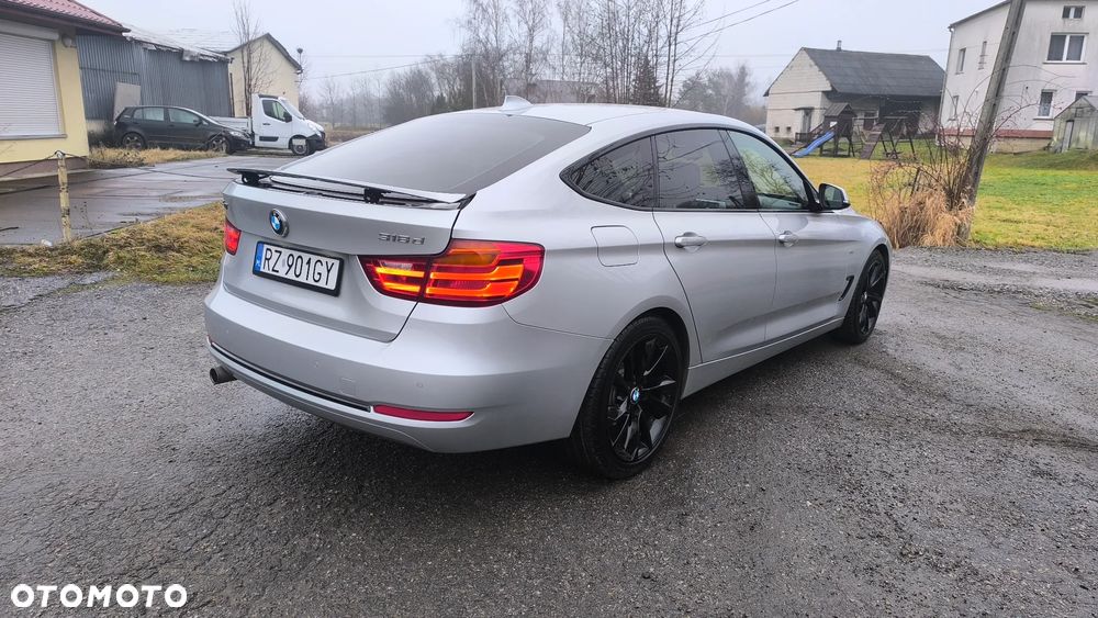 BMW 3GT 318d Modern Line - 4
