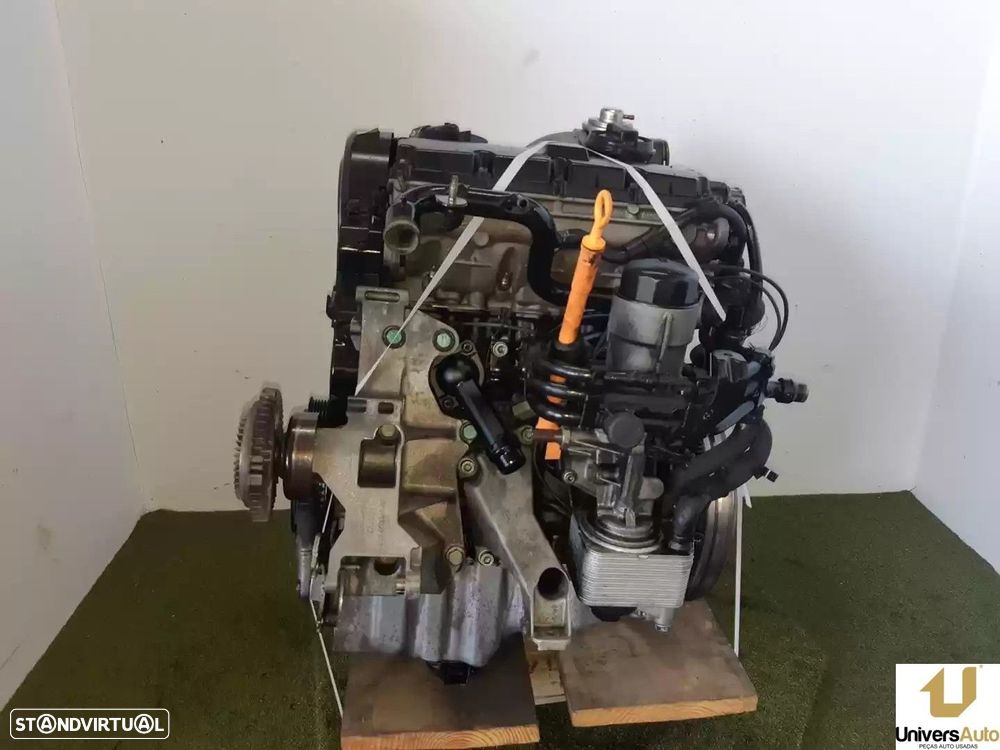 MOTOR COMPLETO AUDI A4 AVANT 2001 -AWX - 2