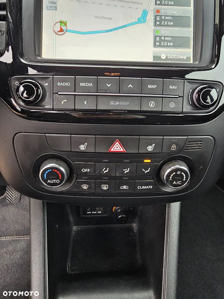 Kia Venga 1.4 L - 12