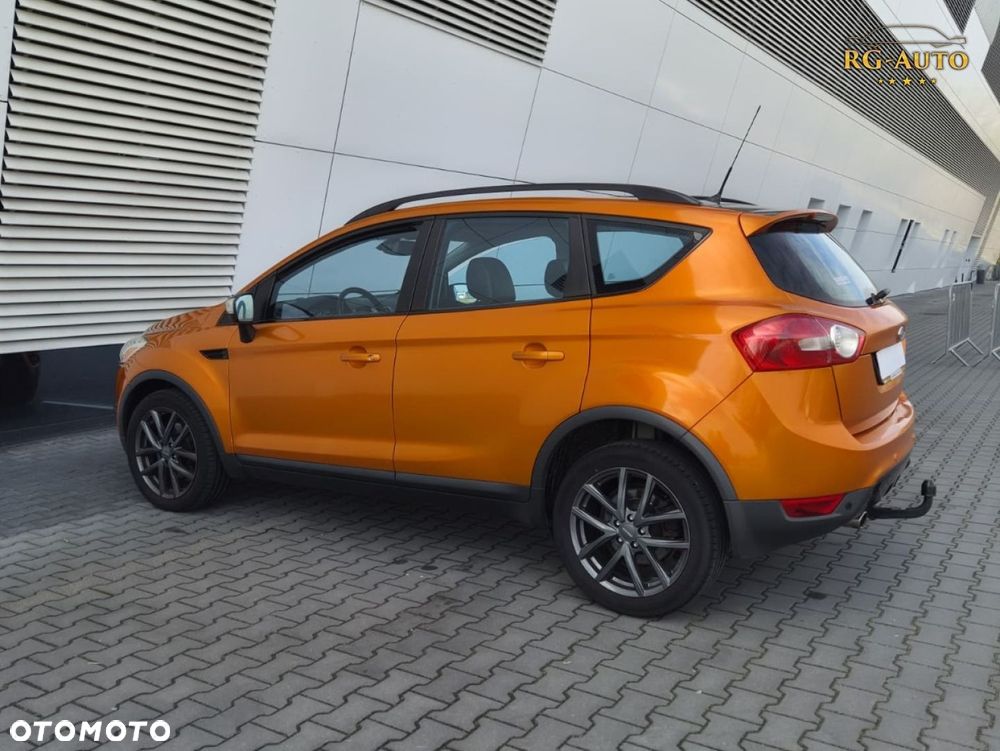 Ford Kuga - 13
