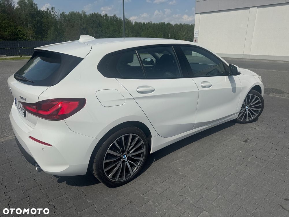 BMW Seria 1 118d Sport Line - 10