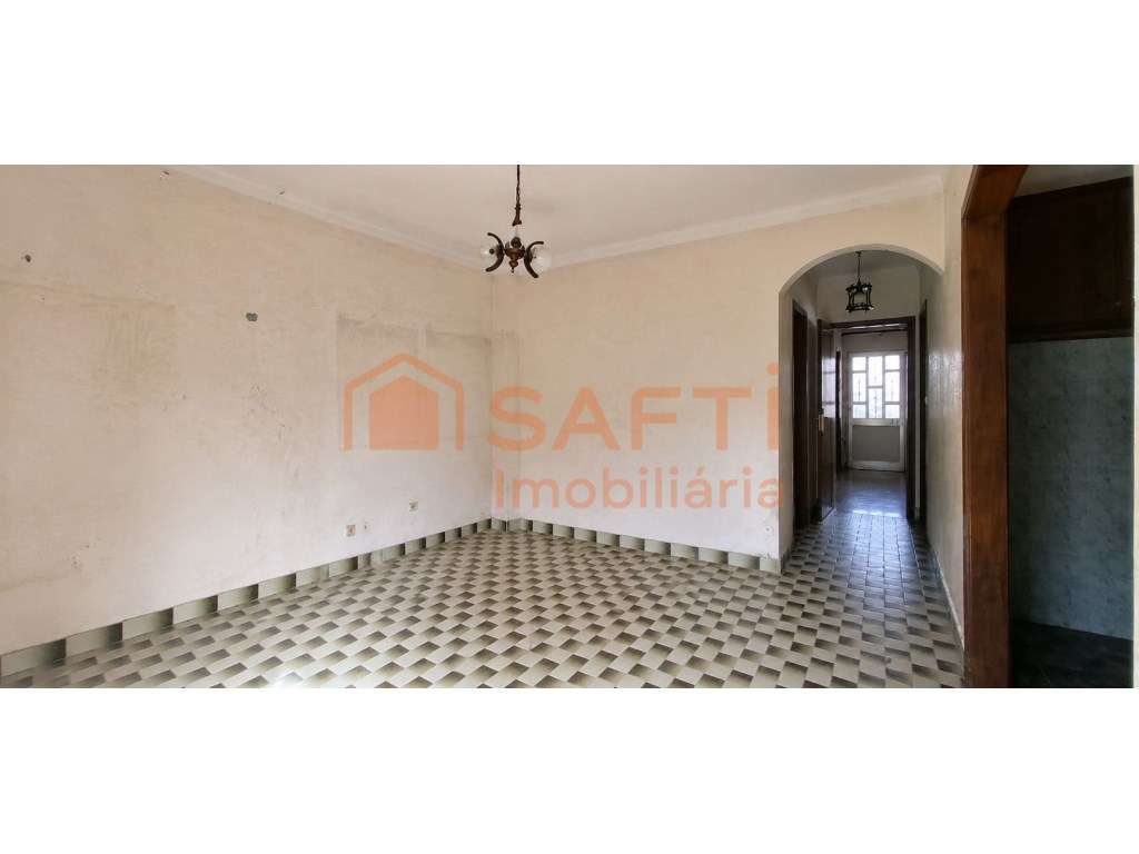 Moradia T2 com Quintal de 4.000 m² Ferreira do Zêzere - Grande imagem: 5/13