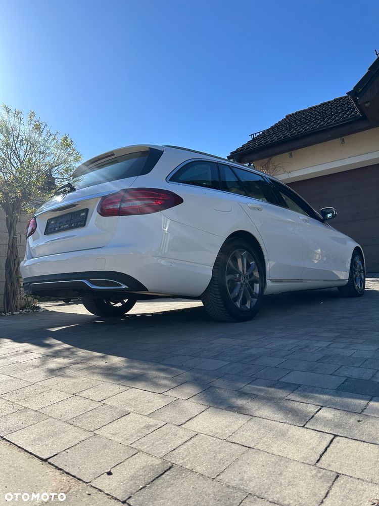 Mercedes-Benz Klasa C 200 9G-TRONIC Exclusive - 10