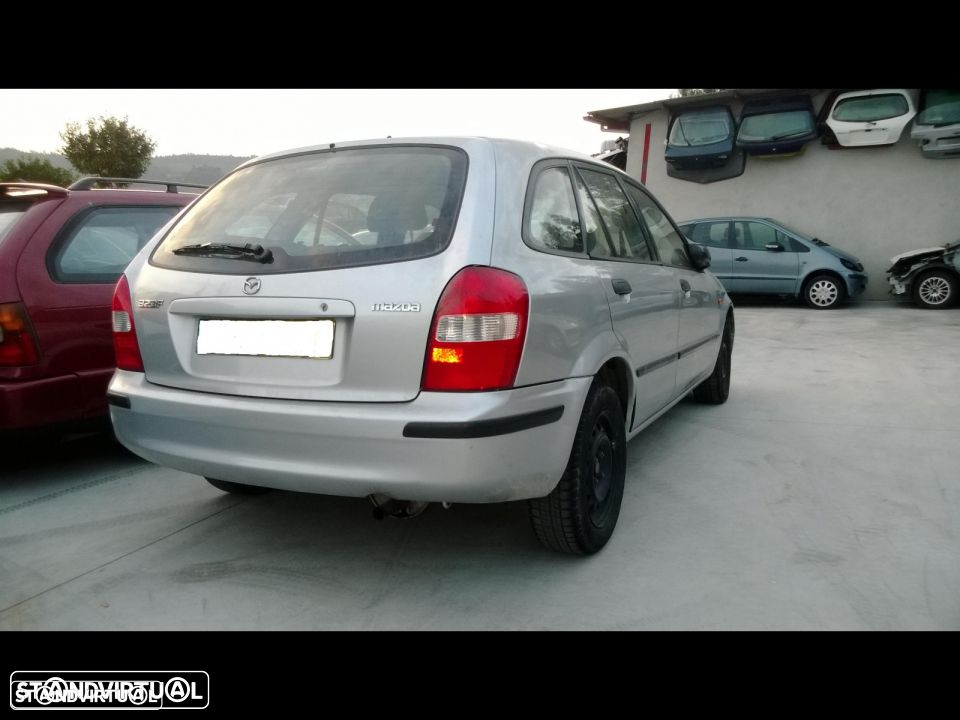 Traseira/Frente/Interior Mazda 323 F 2001 - 2
