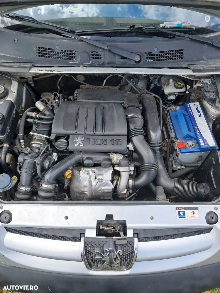 Peugeot Partner Kombi 75 Petit Filou - 8