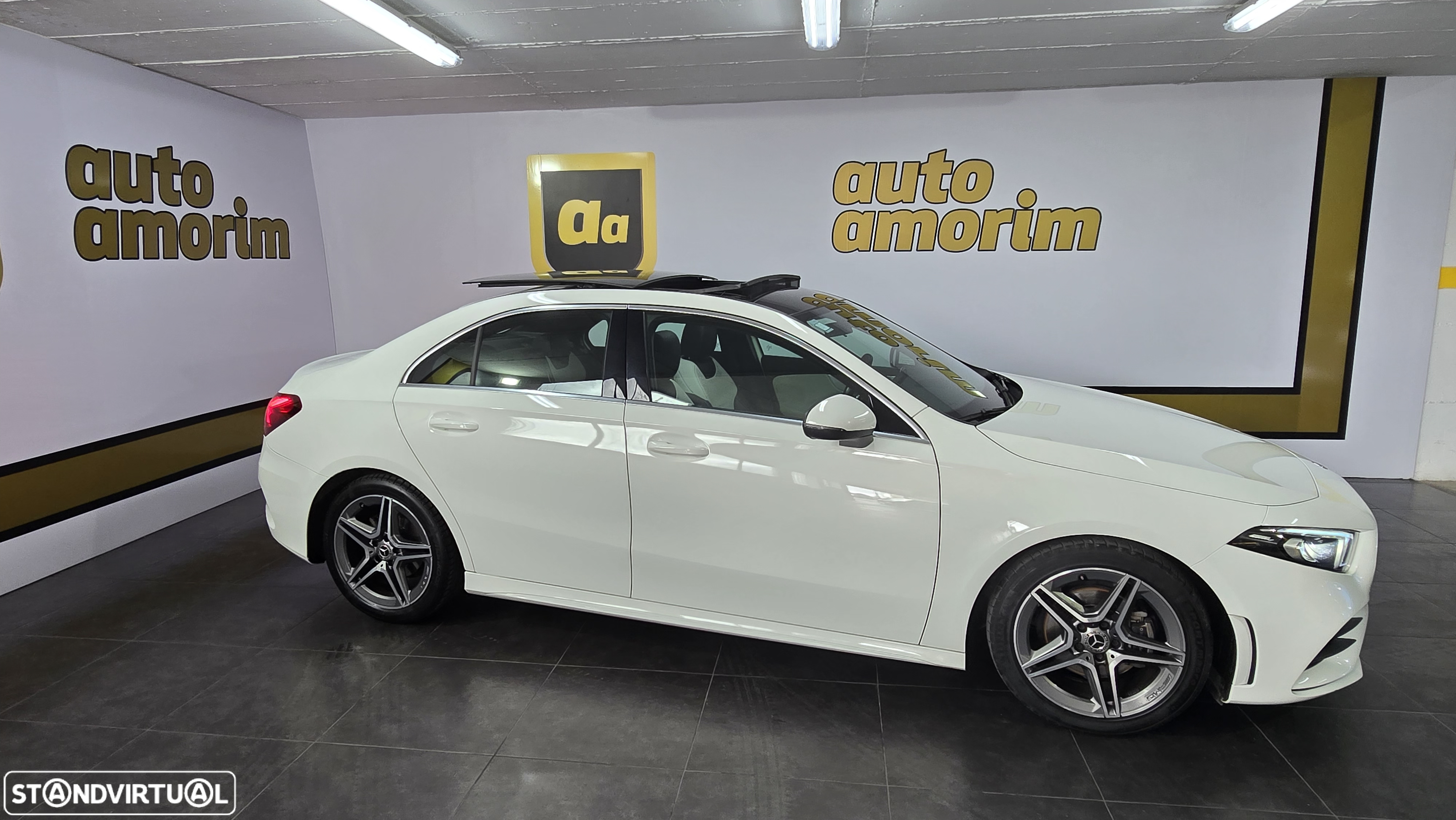Mercedes-Benz A 180 Limousine d AMG Line Aut. - 4