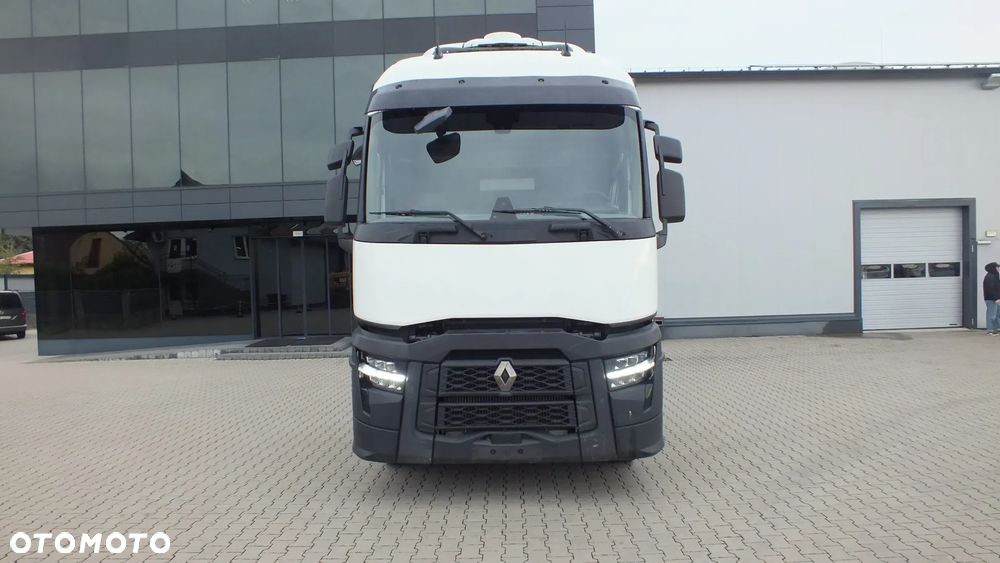 Renault T