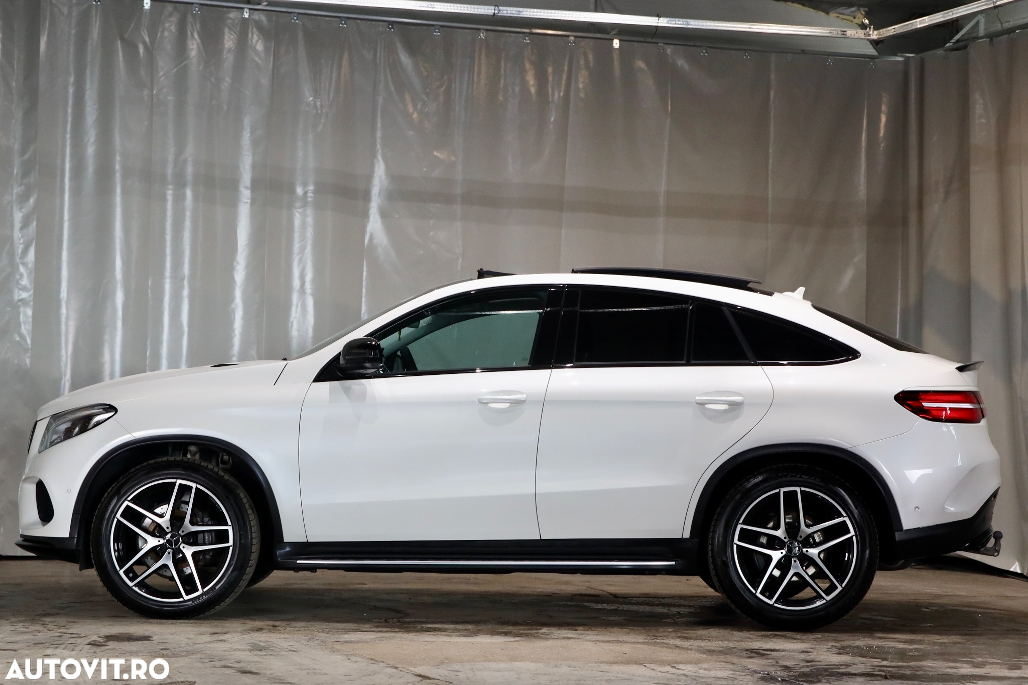Mercedes-Benz GLE 350 d 4Matic 9G-TRONIC - 40