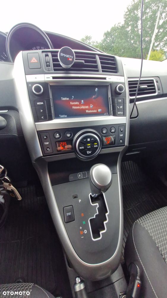 Toyota Verso 1.8 Premium 7os MS - 12