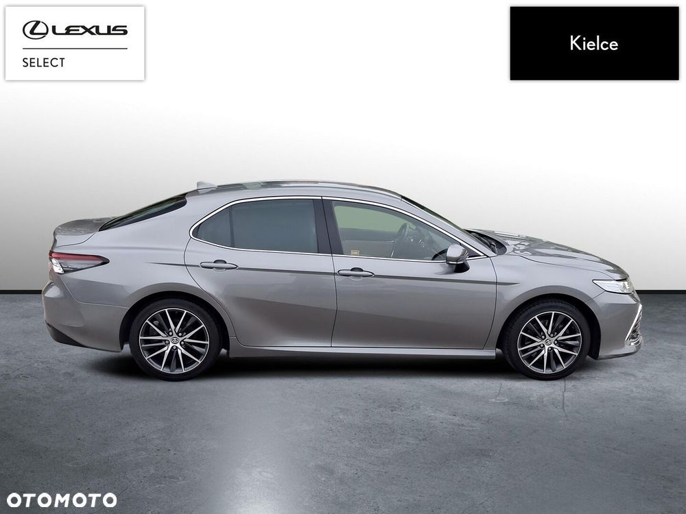 Toyota Camry 2.5 Hybrid Executive CVT - 7