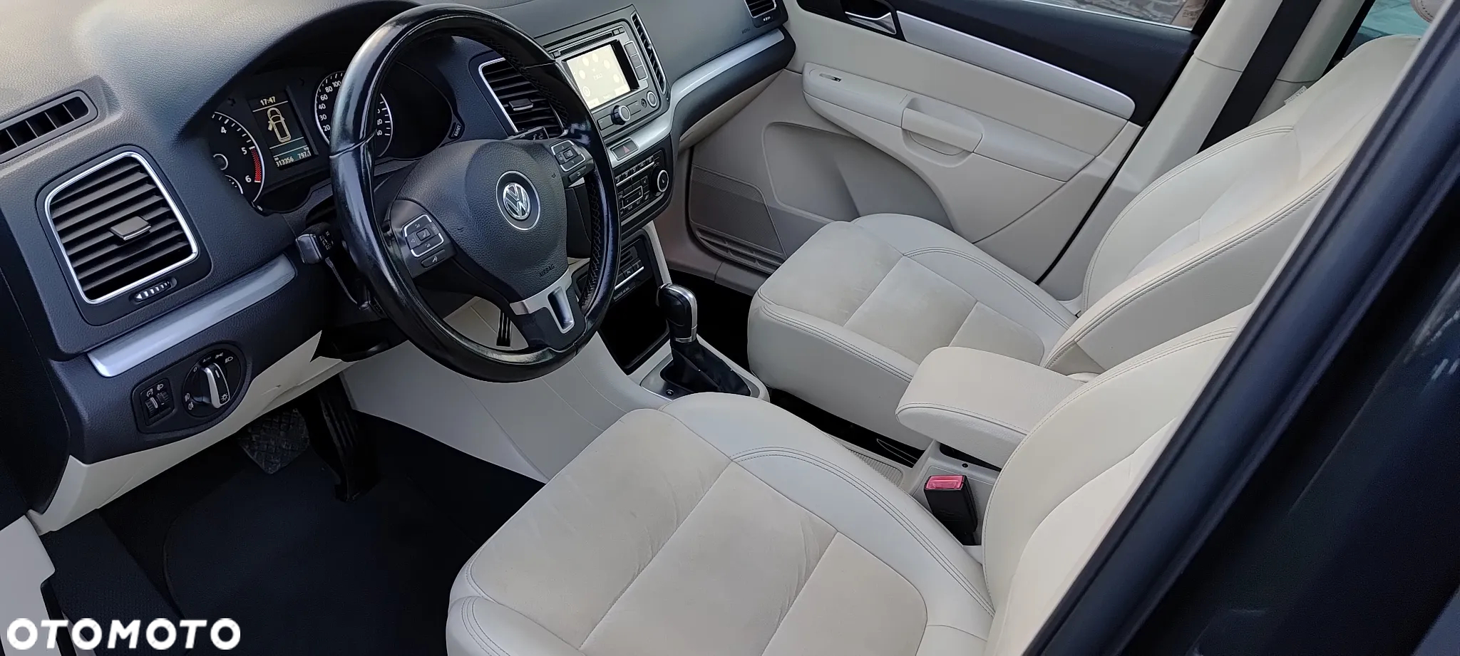 Volkswagen Sharan 2.0 TDI Highline DSG - 3