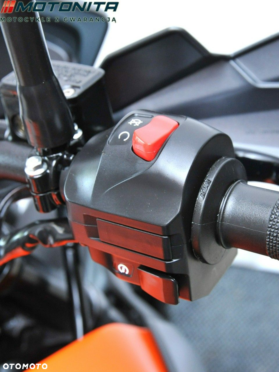 KTM Adventure - 11
