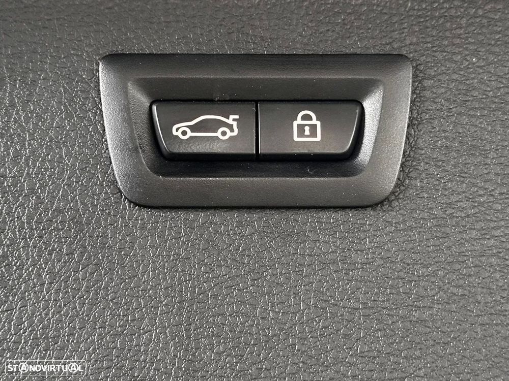 BMW 320 d Touring Auto Pack M - 26