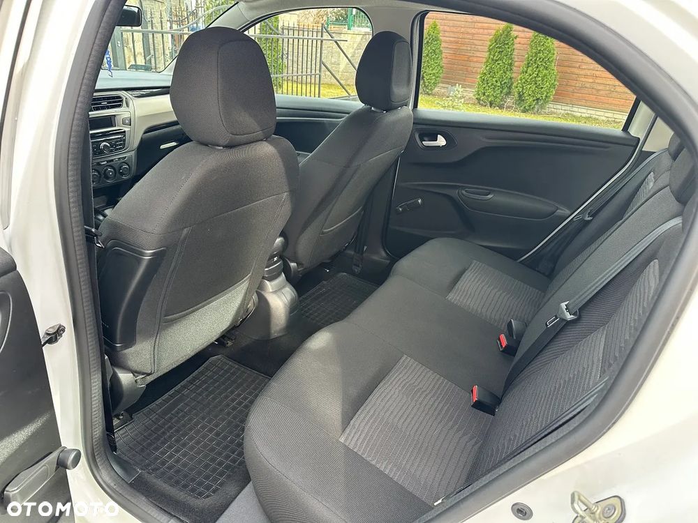 Peugeot 301 1.5 BlueHDi Active - 8