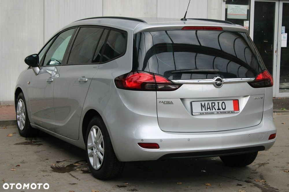 Opel Zafira - 38