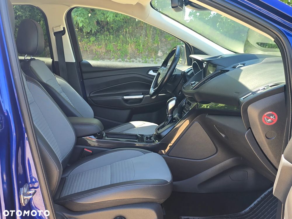 Ford Kuga 2.0 TDCi 4x4 Titanium - 18
