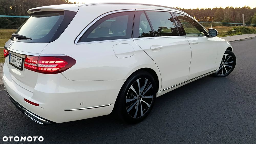 Mercedes-Benz Klasa E 220 d 9G-TRONIC - 36
