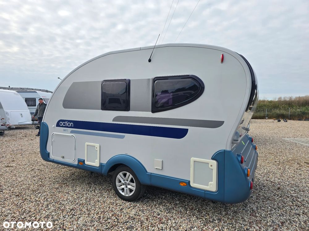Adria Action 361 1000kg JAK NOWA zarejestrowana z przedsionkiem - 11