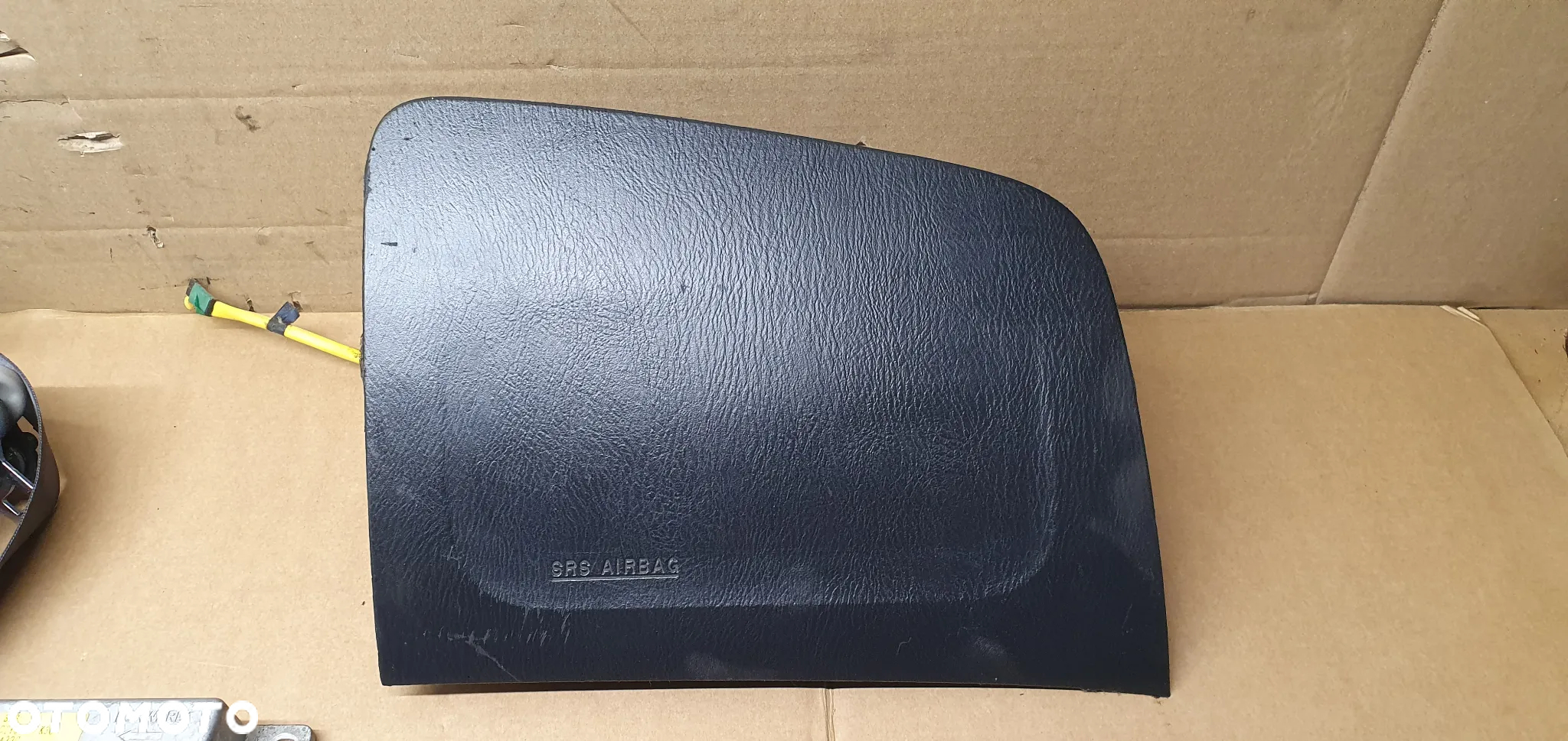 Zaślepka konsoli poduszki pasy AIRBAG zestaw naprawczy Mazda Premacy - 2