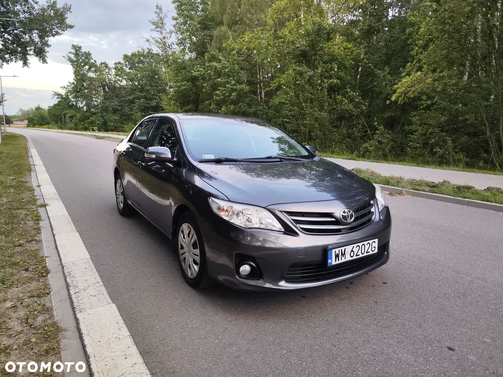 Toyota Corolla 1.6 Luna - 4