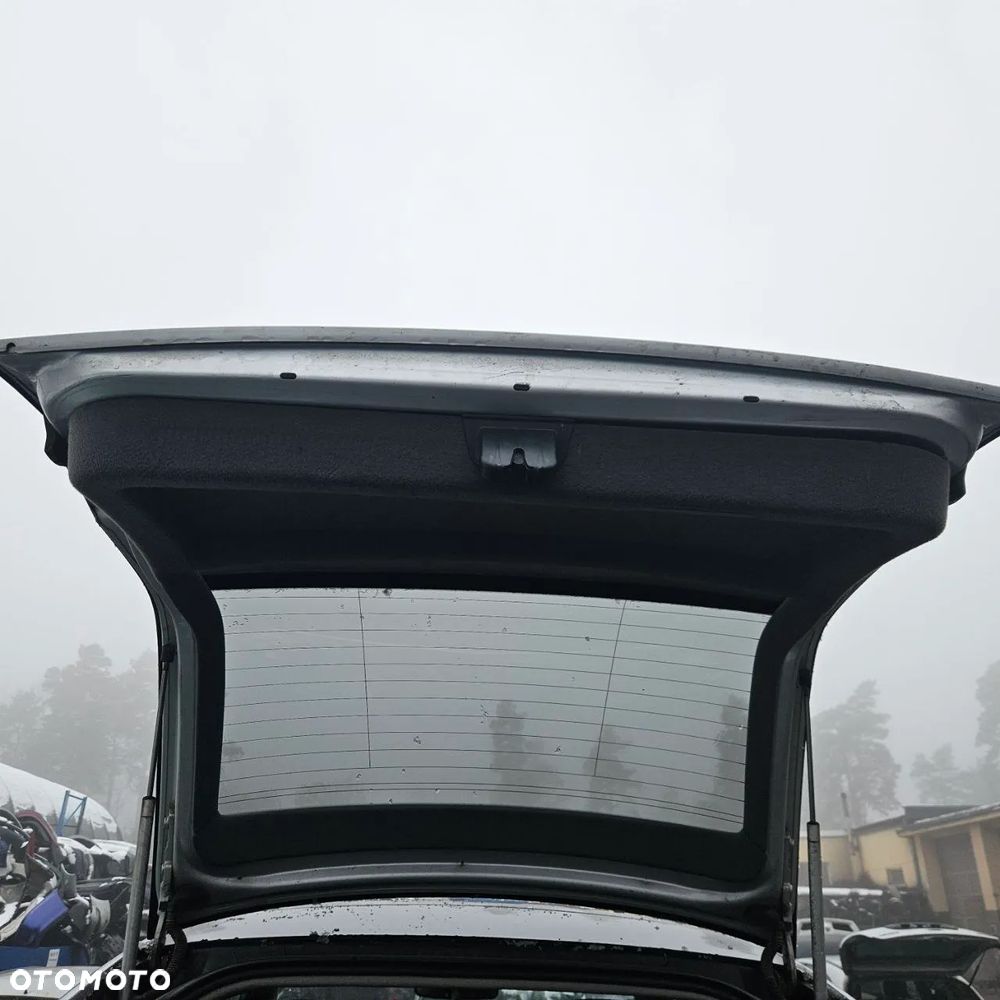 AUDI A2 (lak: LY7W) (sedan) pojazd na części: maska, zderzak, drzwi, szyby, lusterka, chłodnica - 12