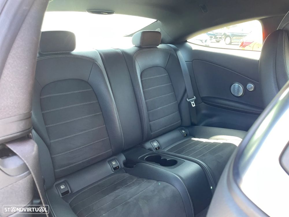 Mercedes-Benz C 250 d 4Matic 9G-TRONIC AMG Line - 14