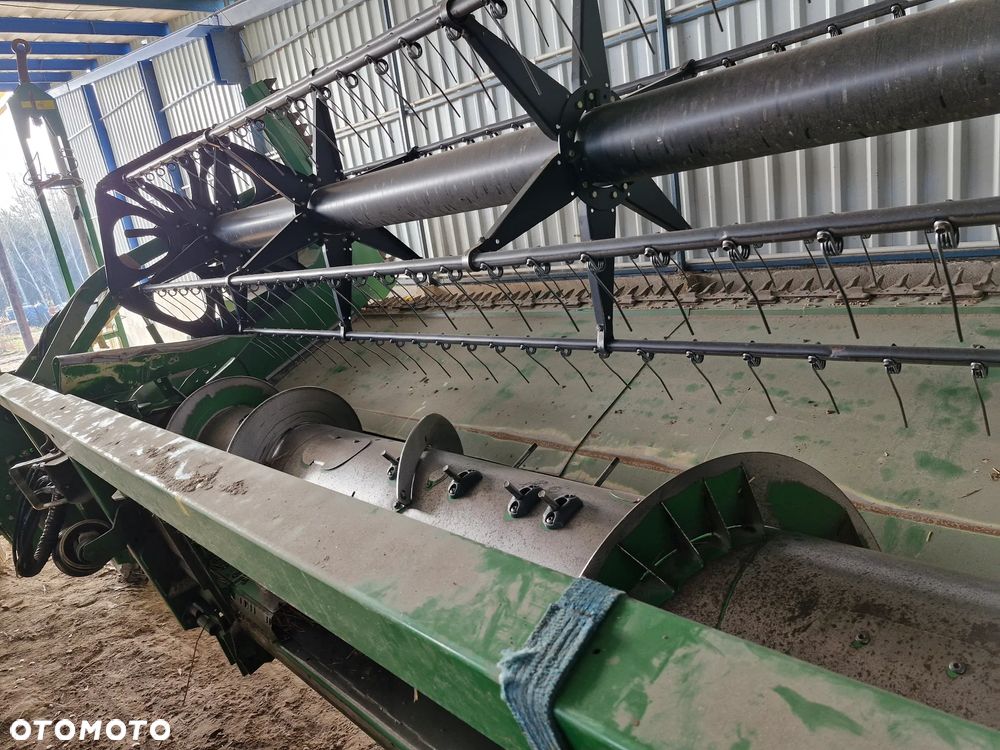 John Deere W540 - 16