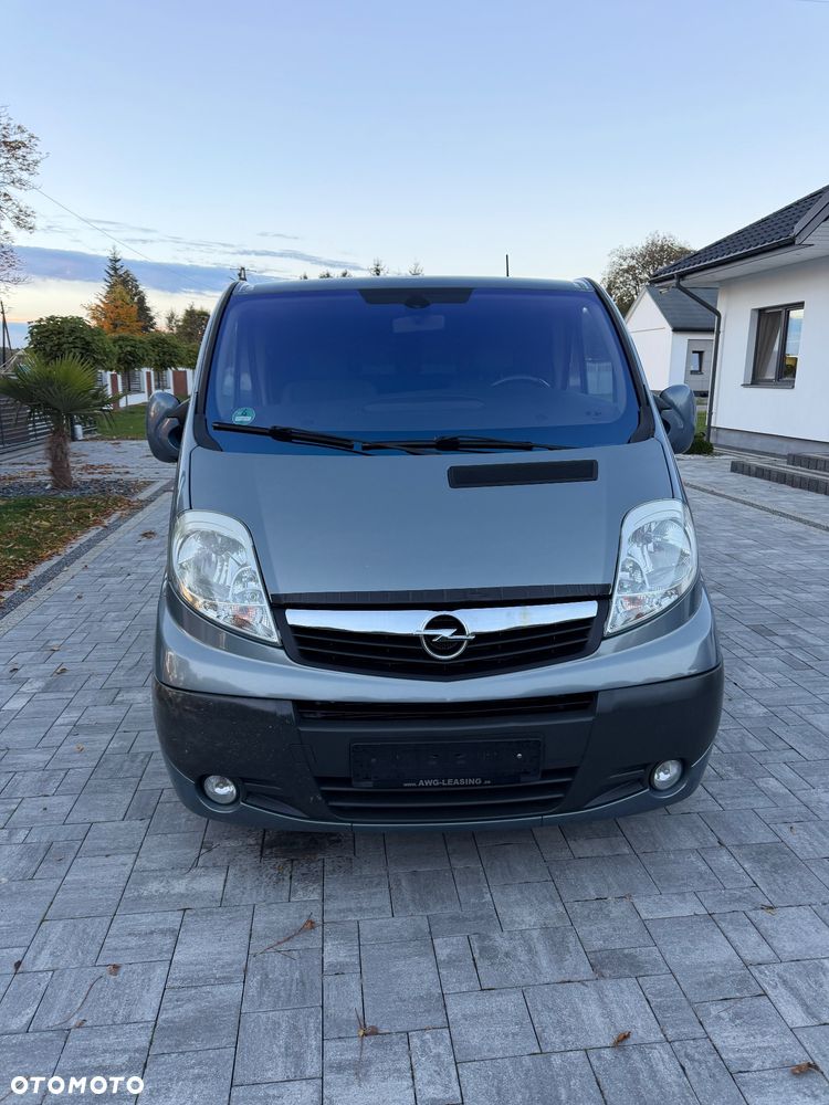 Opel Vivaro 2009 photo 5